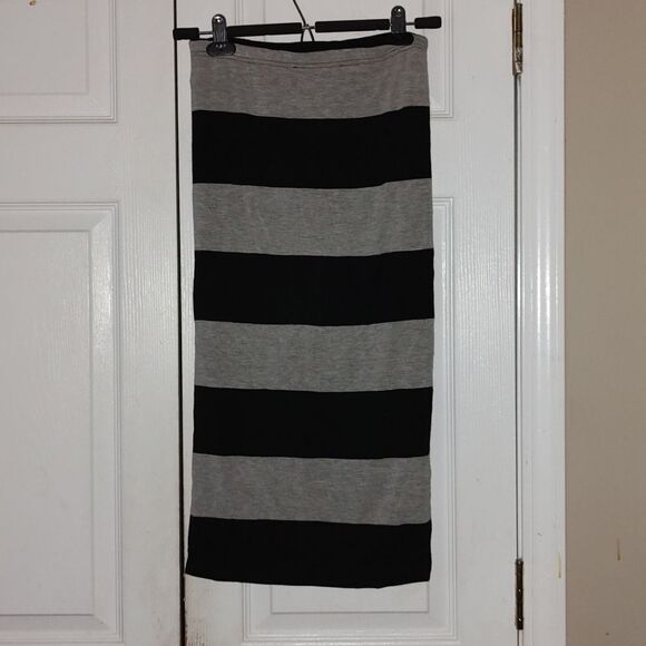 Workshop Andrea Jovine black and gray pull on skirt Sz XS - Picture 2 of 5